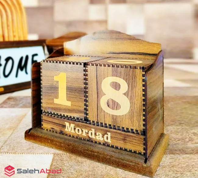 فروش عمده تقویم رومیزی چوبی طرح فانتزی