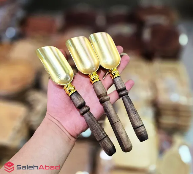 فروش عمده قاشق آجیل دسته چوبی مدل سرتاس