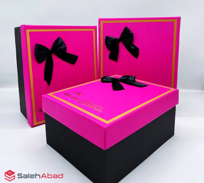 فروش عمده باکس کادویی مربع پایپون دار
