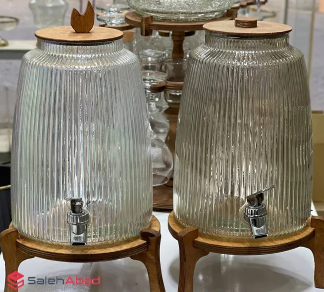 فروش عمده کلمن آب شیشه ای پایه چوبی