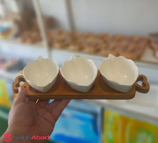 فروش عمده اردو خوری چینی سه خانه برگ