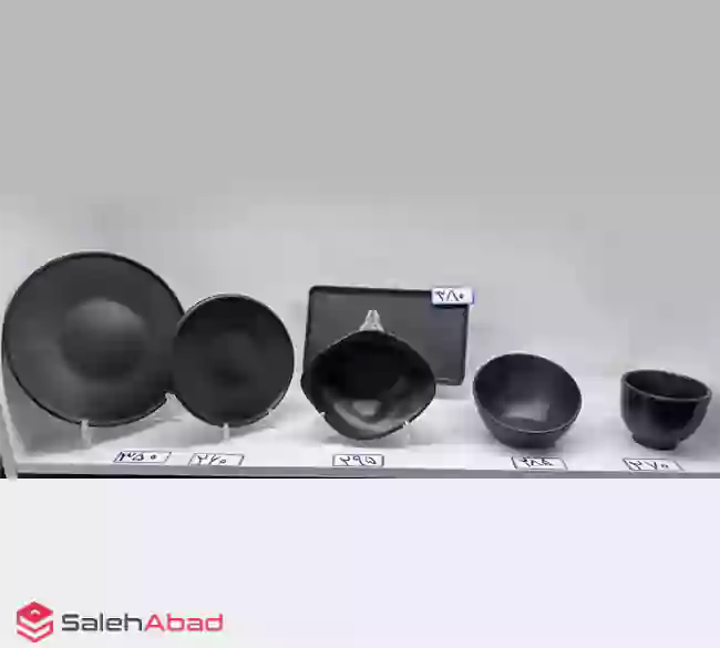 فروش عمده ظروف ملامین مشکی طرح چرم