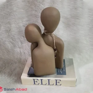 فروش عمده مجسمه پلی استر مدل همدم