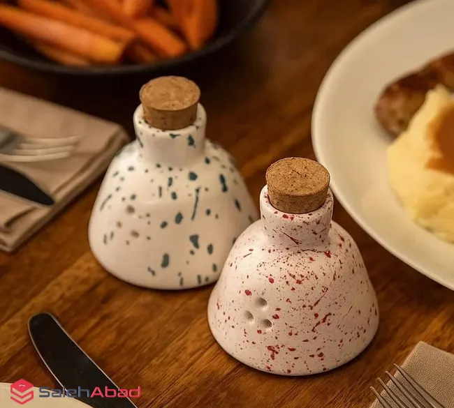 فروش عمده نمکدان جفتی خالدار درب چوب پنبه