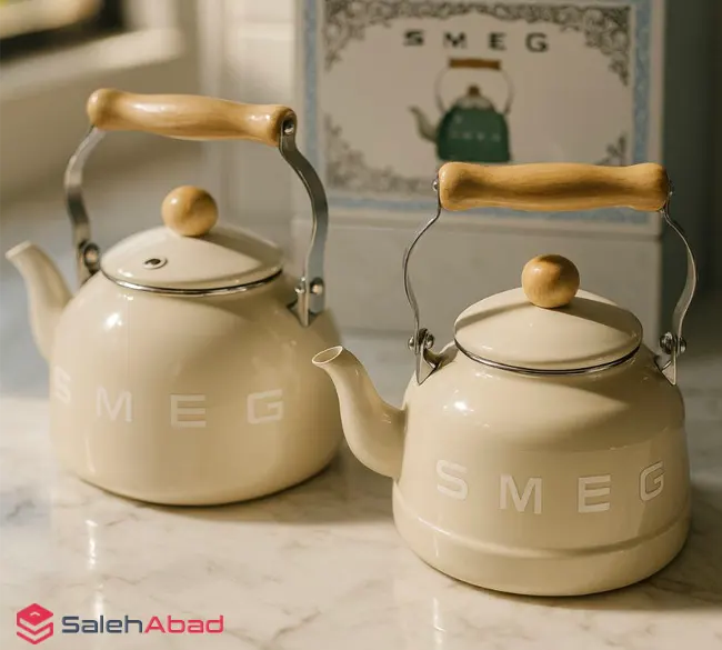 فروش عمده کتری لعابی دسته چوبی SMEG