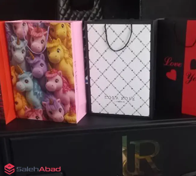 فروش عمده ساک دستی کادو گلاسه طرح دار