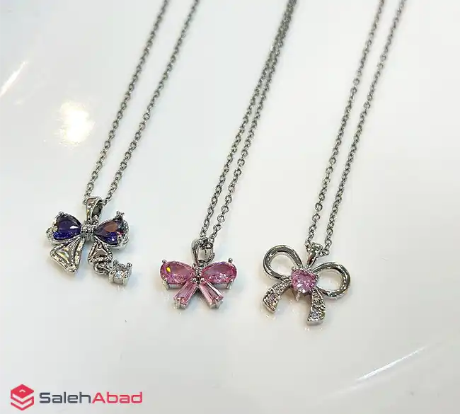 فروش عمده گردنبند زنانه پاپیون نگینی