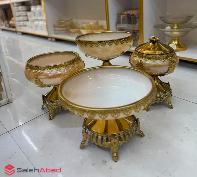 فروش عمده سرویس پذیرایی 4 تکه اشرفی پایه طلایی